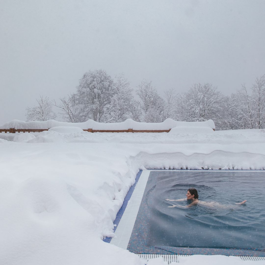 What is a Cold Plunge and is it Worth the Hype?